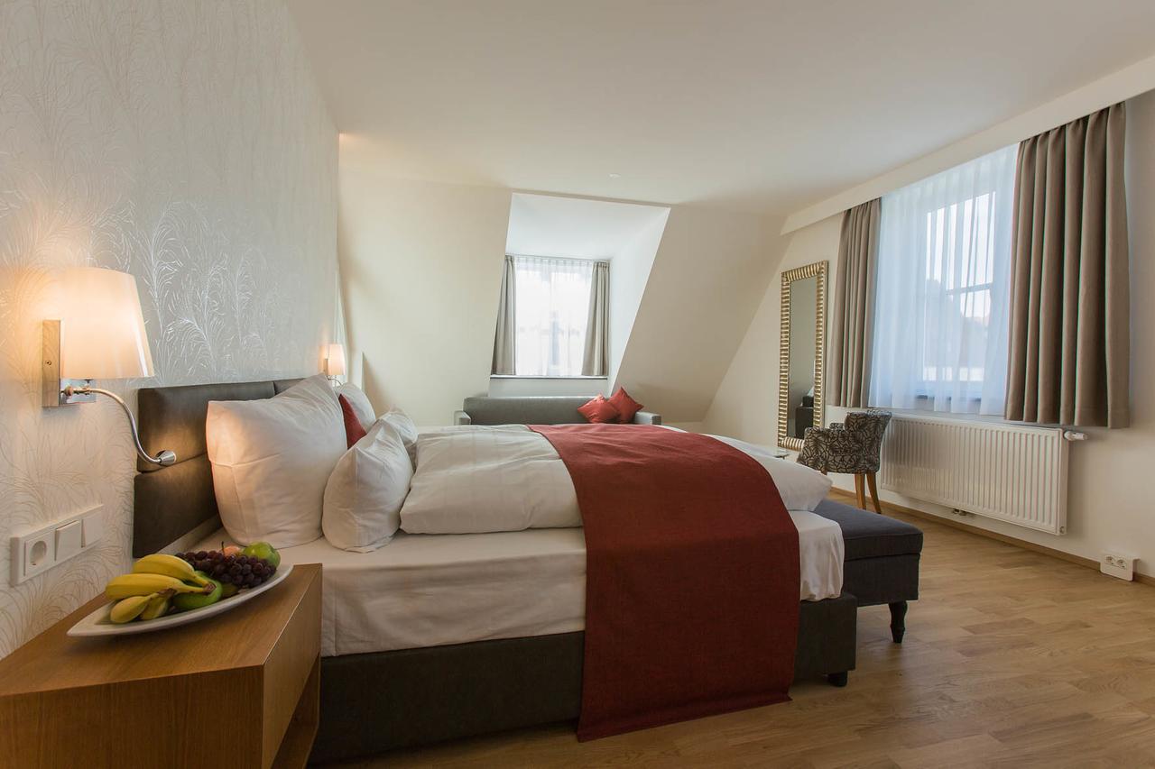 Hotel Am Schrannenplatz Memmingen Luaran gambar