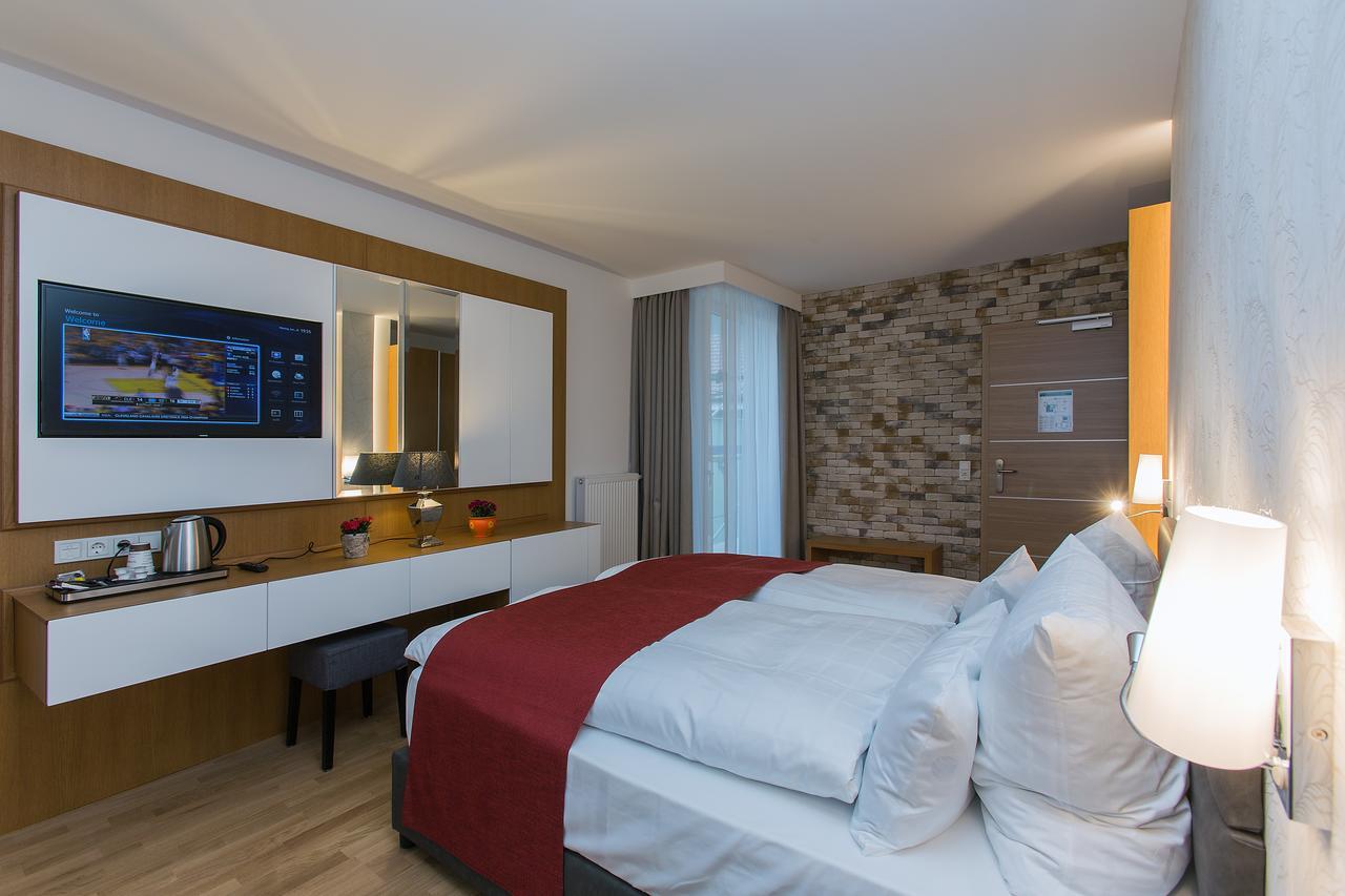 Hotel Am Schrannenplatz Memmingen Luaran gambar
